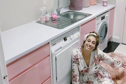 Stacey Solomon reveals her pink laundry room 