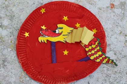 Chinese paper plate dragon