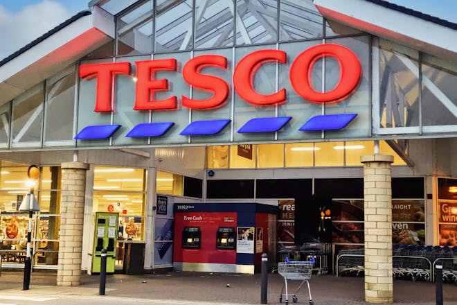 Mum 'shamed' by Tesco checkout staff after son eats food before paying ...