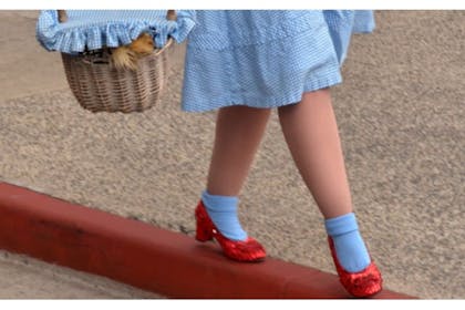 How to make a Dorothy costume – Wizard of Oz