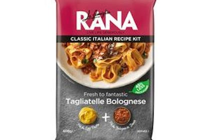 La Famiglia Rana Classic Italian Tagliatelle Bolognese kit