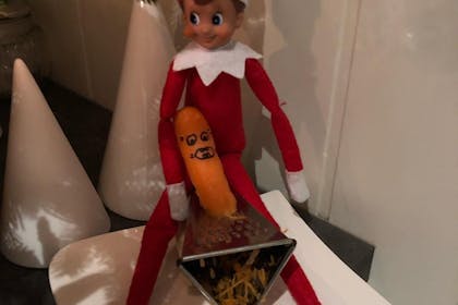 Elf on the Shelf grating carrot