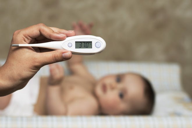 Treating A Fever In Babies And Children Netmums Treating A Fever In Babies And Children Netmums