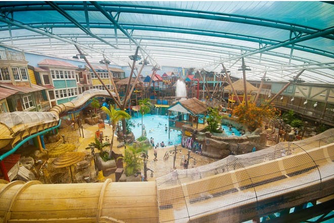 16 Awesome Water Parks In The UK - Netmums