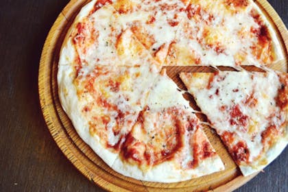 11. Insta-pizzas