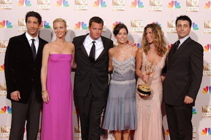 Friends cast David Schwimmer, Lisa Kudrow, Matthew Perry, Courtney Cox, Jennifer Anniston, Matt Le Blanc