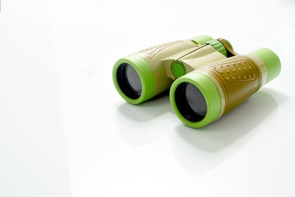 Toy binoculars