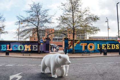 A white bear sculpture, part of the Leeds Bear Hunt
