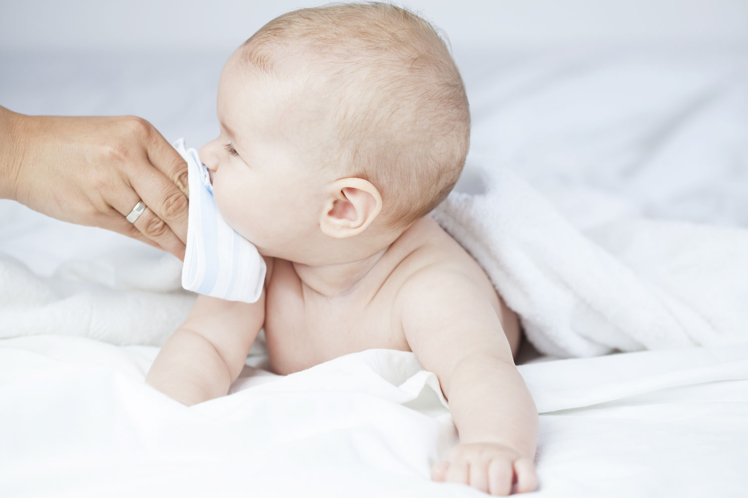 Newborn has best sale runny nose