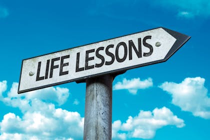 Signpost saying 'life lessons'