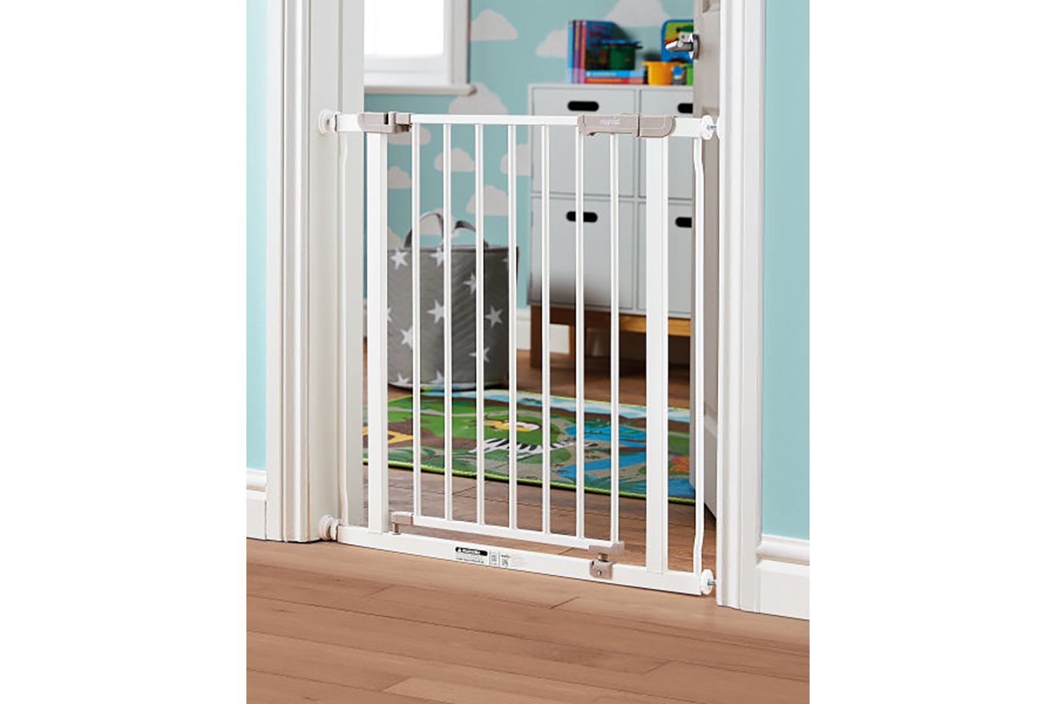 Mamia best sale safety gate