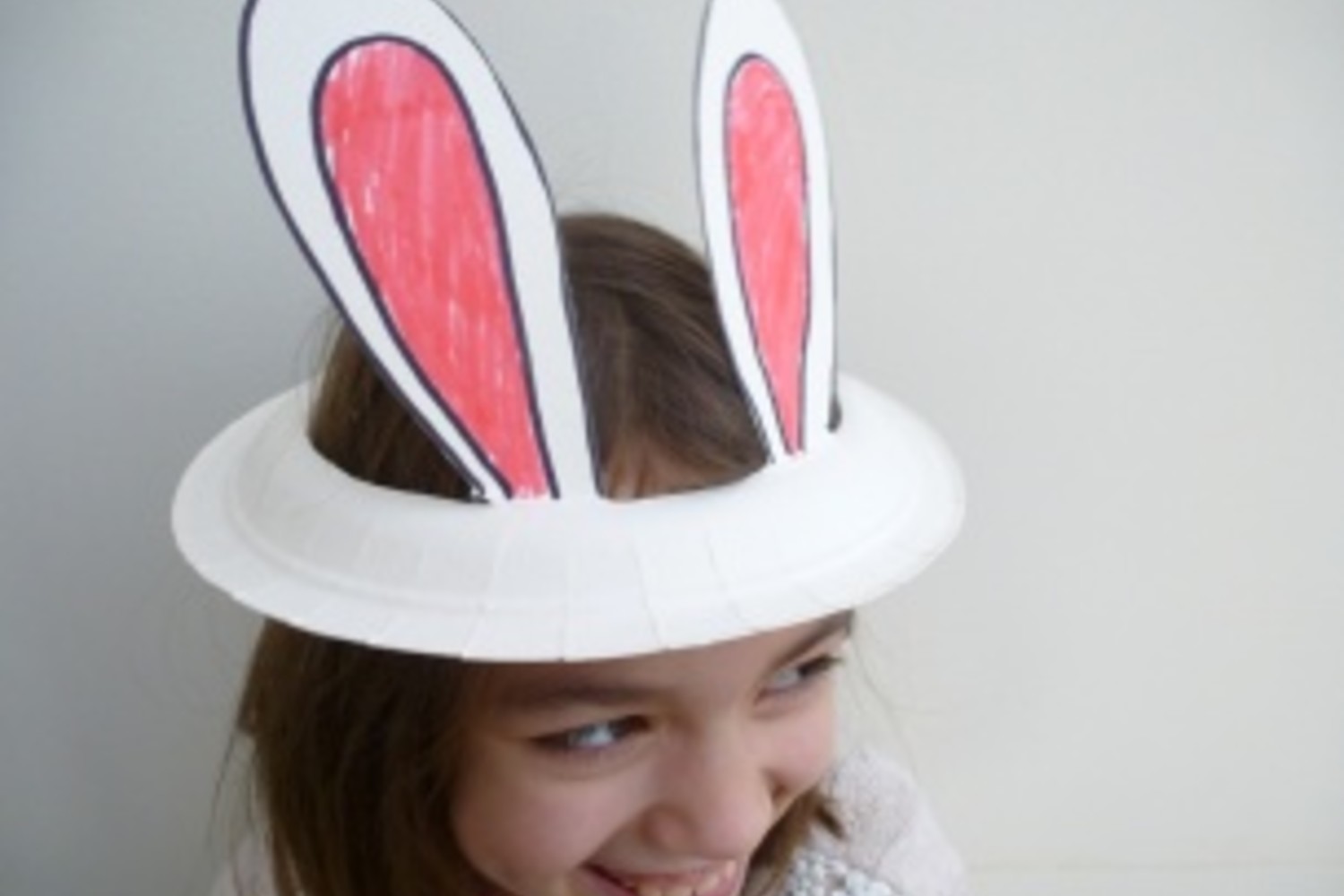 paper plate bunny hat