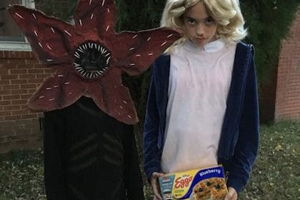 Kids dressed as a Demagorgon, and Eleven from Stranger Things