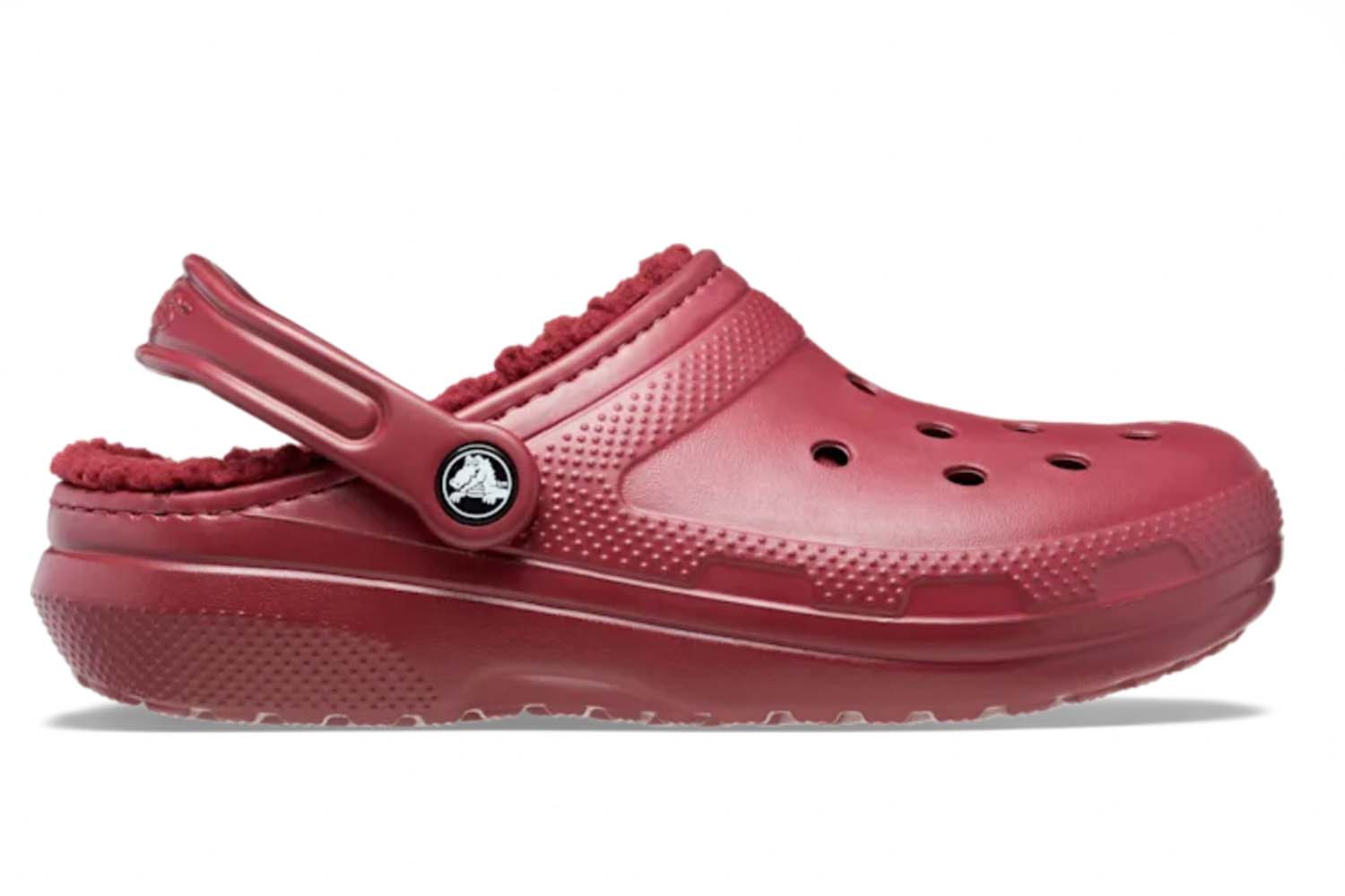 Shoppers flock to Primark for faux fur clogs that look just like Crocs