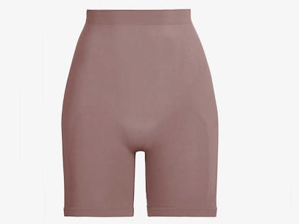 The high-waisted knickers  shoppers are calling 'the most comfortable'  pants they've ever worn - Netmums Reviews
