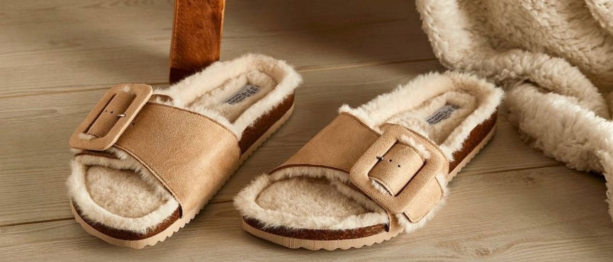 krøllet Støvet svale The £8 fluffy slippers that Primark fans are OBSESSED with - Netmums Reviews
