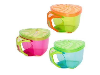 The Best Toddler Snack Cups That Prevent Spills & Hangry Tantrums