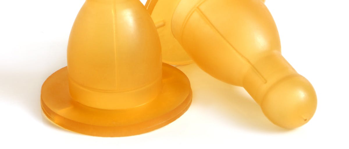 How to move your baby from breast to bottle Netmums Reviews