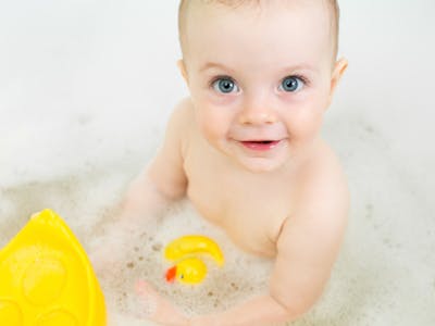 The best buys to make washing your toddler's hair easier - Netmums Reviews The best buys to make washing your toddler's hair easier - Netmums Reviews