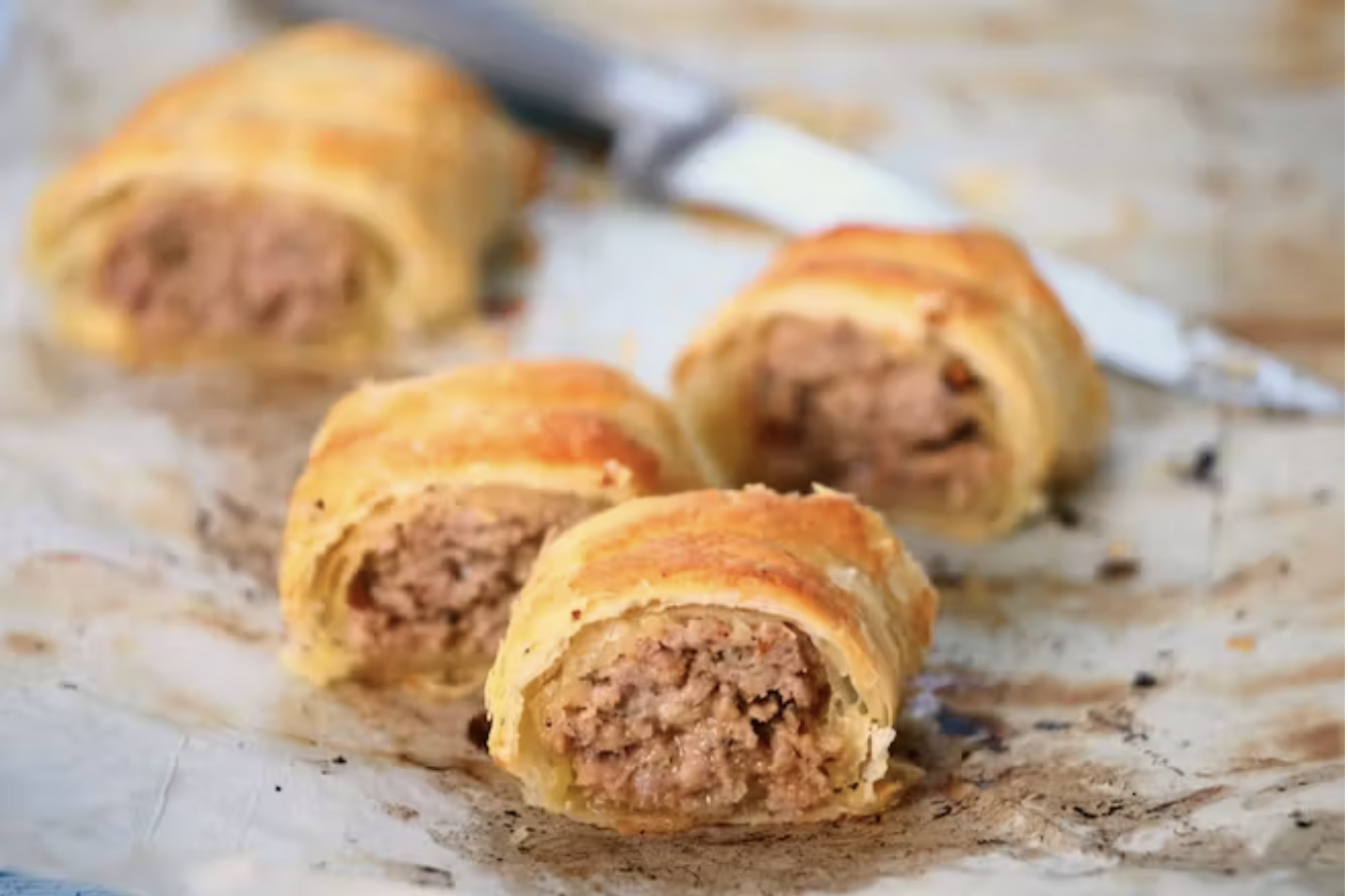 Shoppers loving 'gamechanging' B&M sausage roll maker that makes