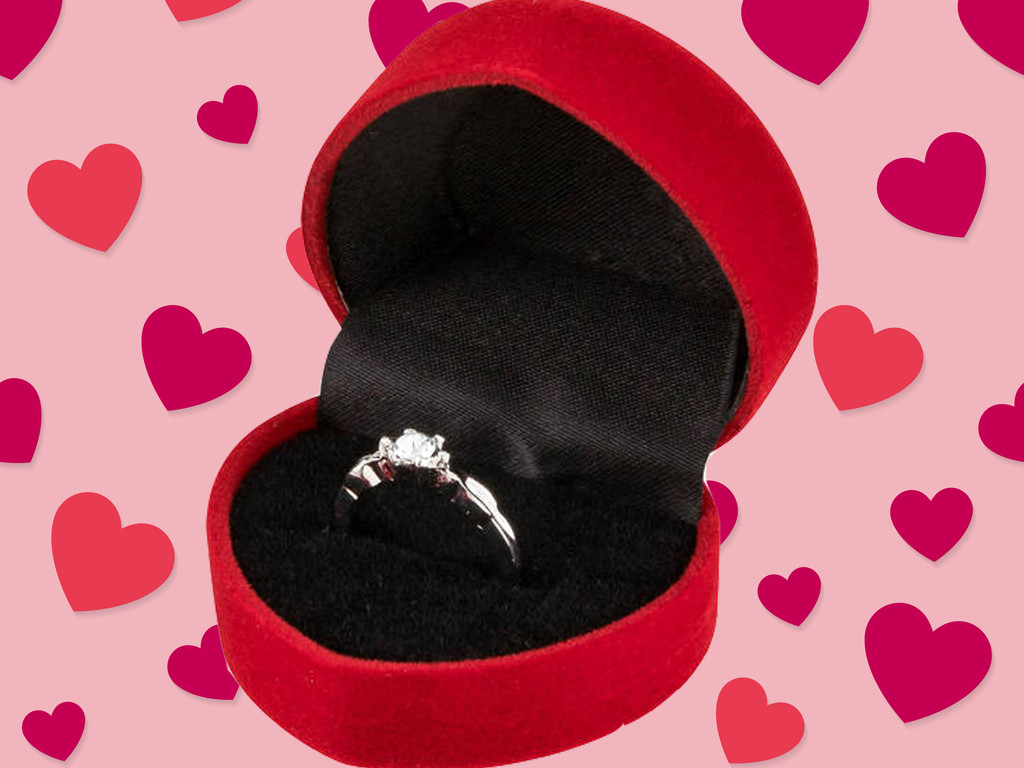 Engagement rings hot sale in poundland