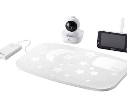 1. Tommee Tippee Dreamee Video Baby Monitor with Camera and Night Vision