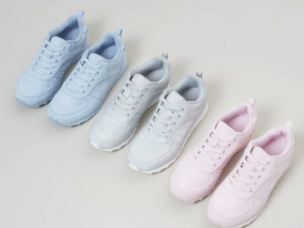 Pastel hot sale blue trainers