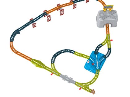 12. Thomas & Friends™  Connect & Build Track Bucket Playset