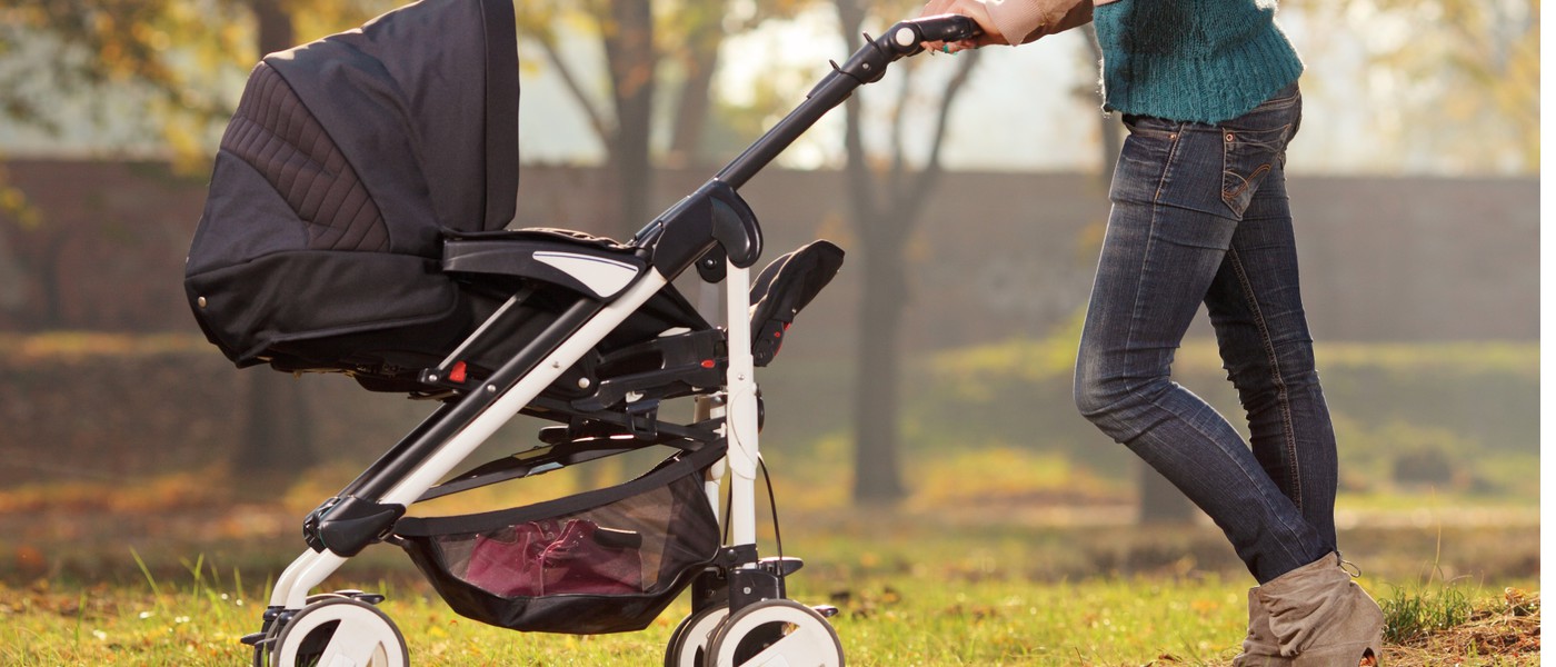 parent and world facing pram