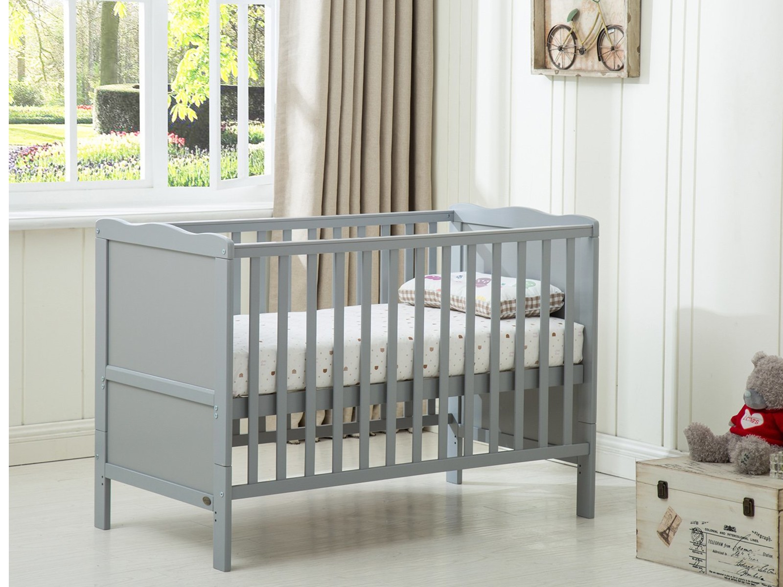 maddox cot bed