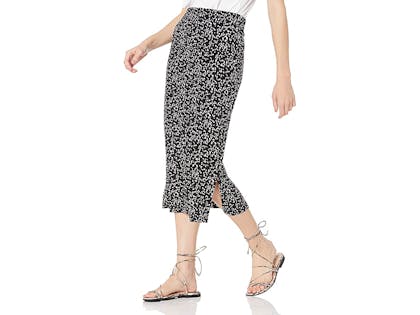 Amazon Essentials Women's Pull on Knit Midi Skirt