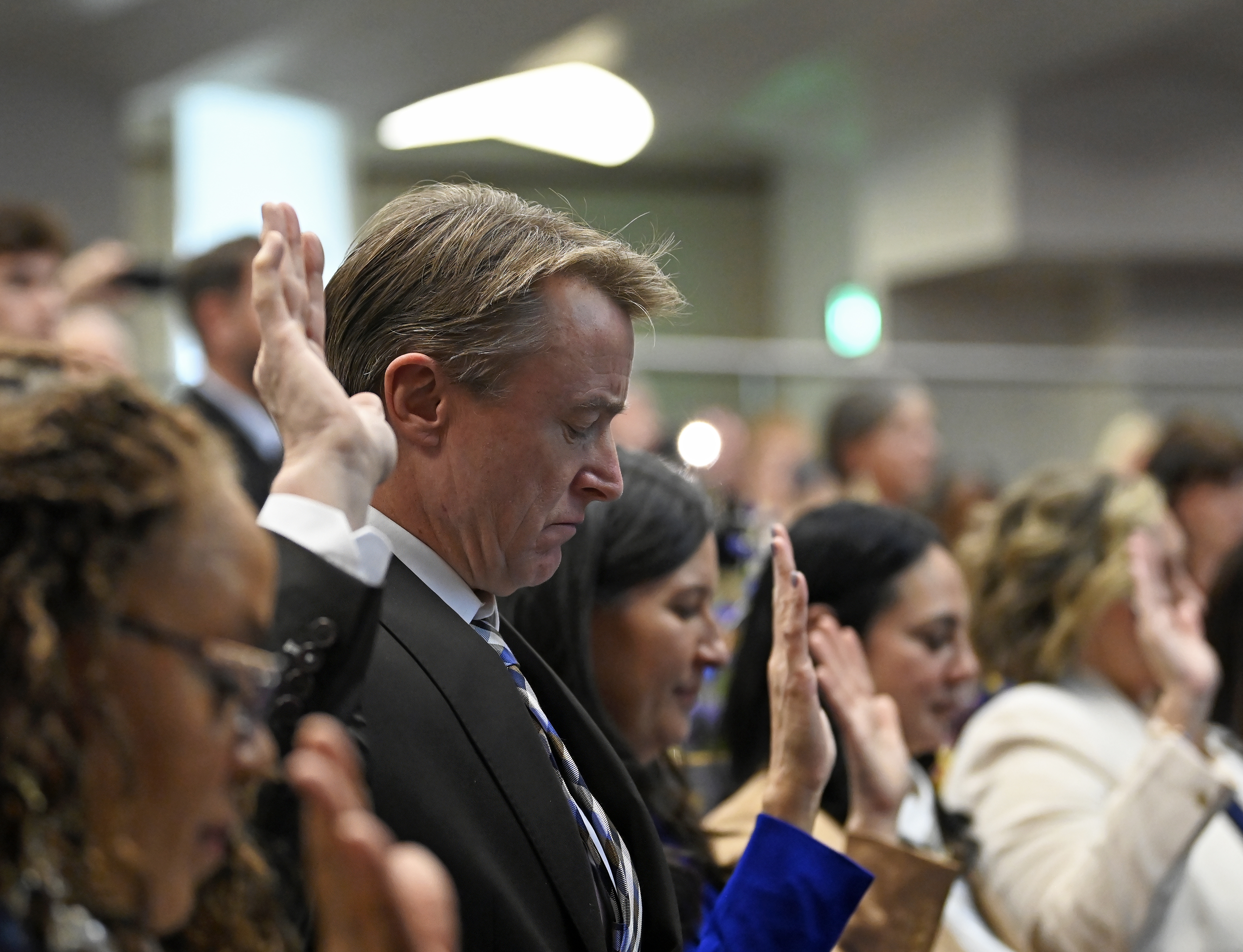 Senators taking the Oath of Office on the opening day of the 83rd Session of the Nevada Legislature.