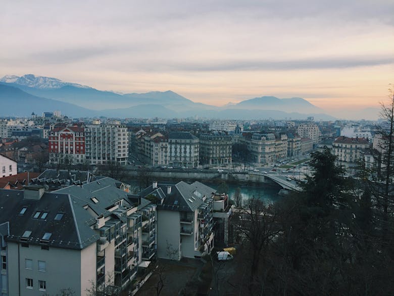 Grenoble et ses montagnes