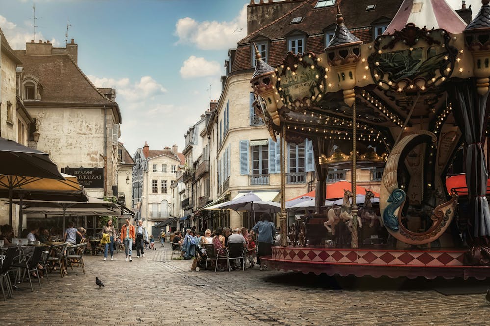 Un carrousel dans la ville de Dijon