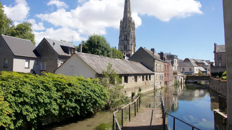 La ville et l'église de Harfleur