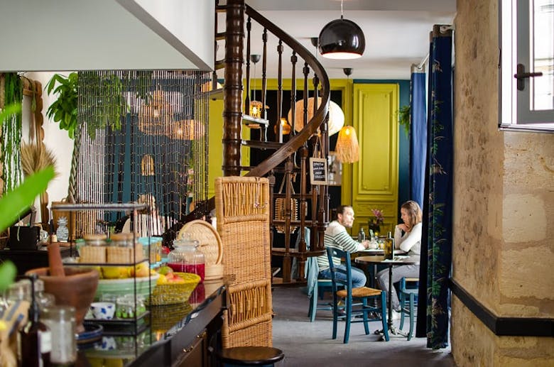 L'intérieur du Monkey Mood, restaurant de Bordeaux