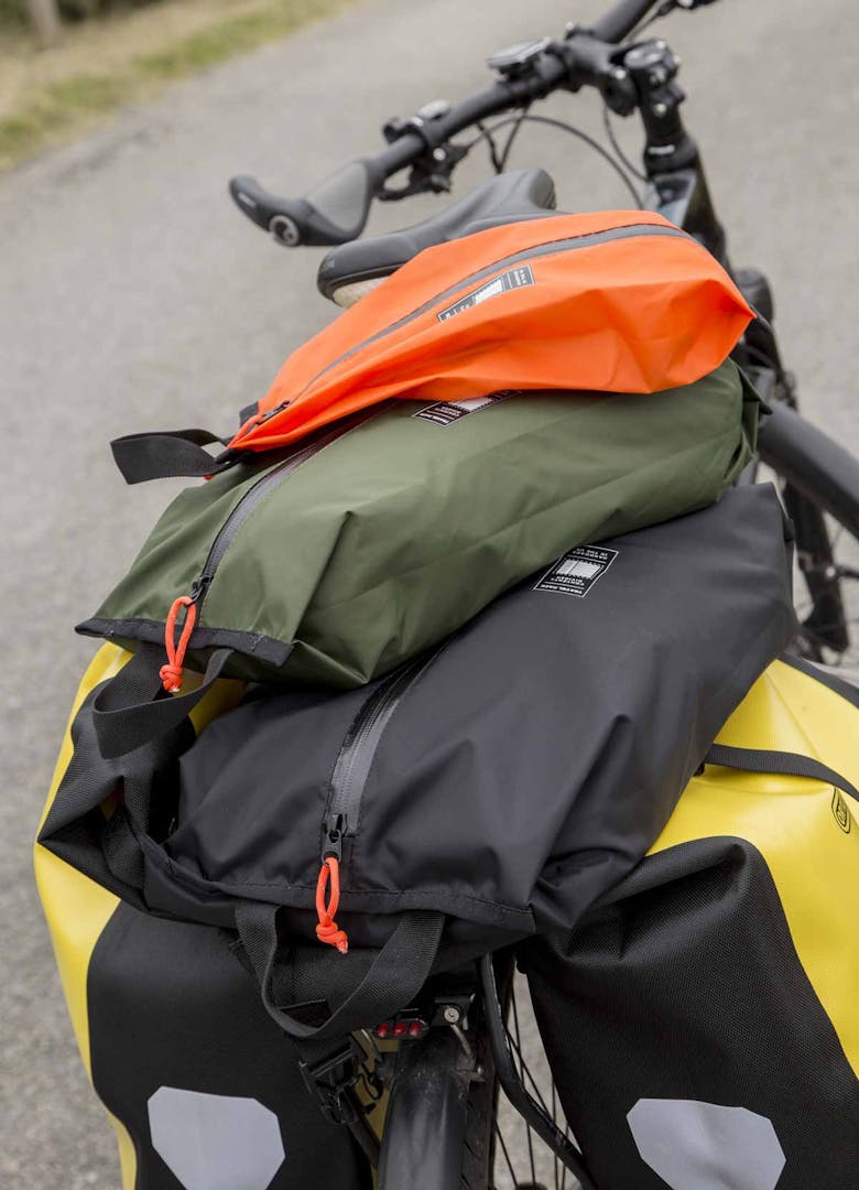 Reisetaschen, die für das Fahrrad geeignet sind