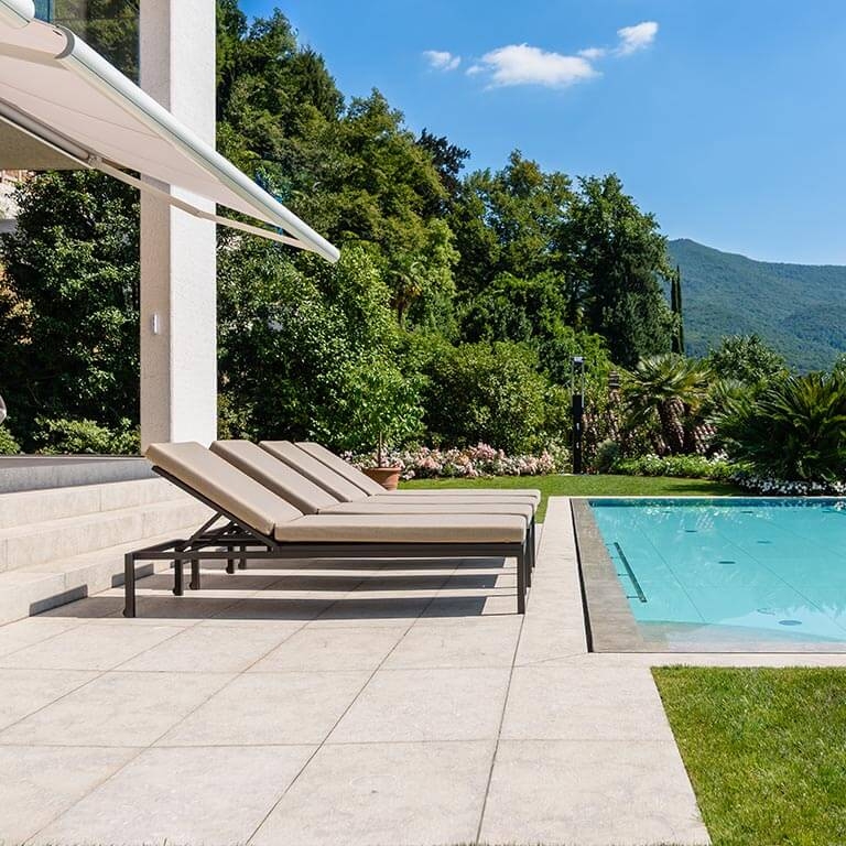 Ultime realizzazioni New Line per arredamento da esterno
