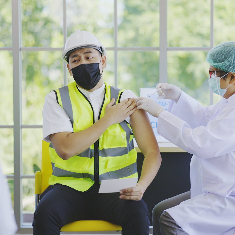 November Update to Federal COVID-19 Vaccine Mandate November Update to Federal COVID-19 Vaccine Mandate