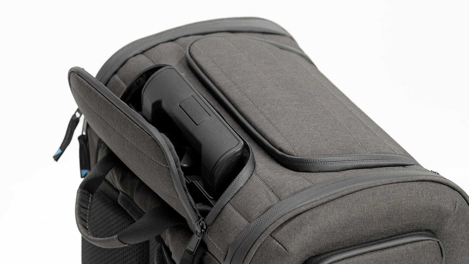 Pull Up Backpack | A trolley. A backpack. A mobile wardrobe.