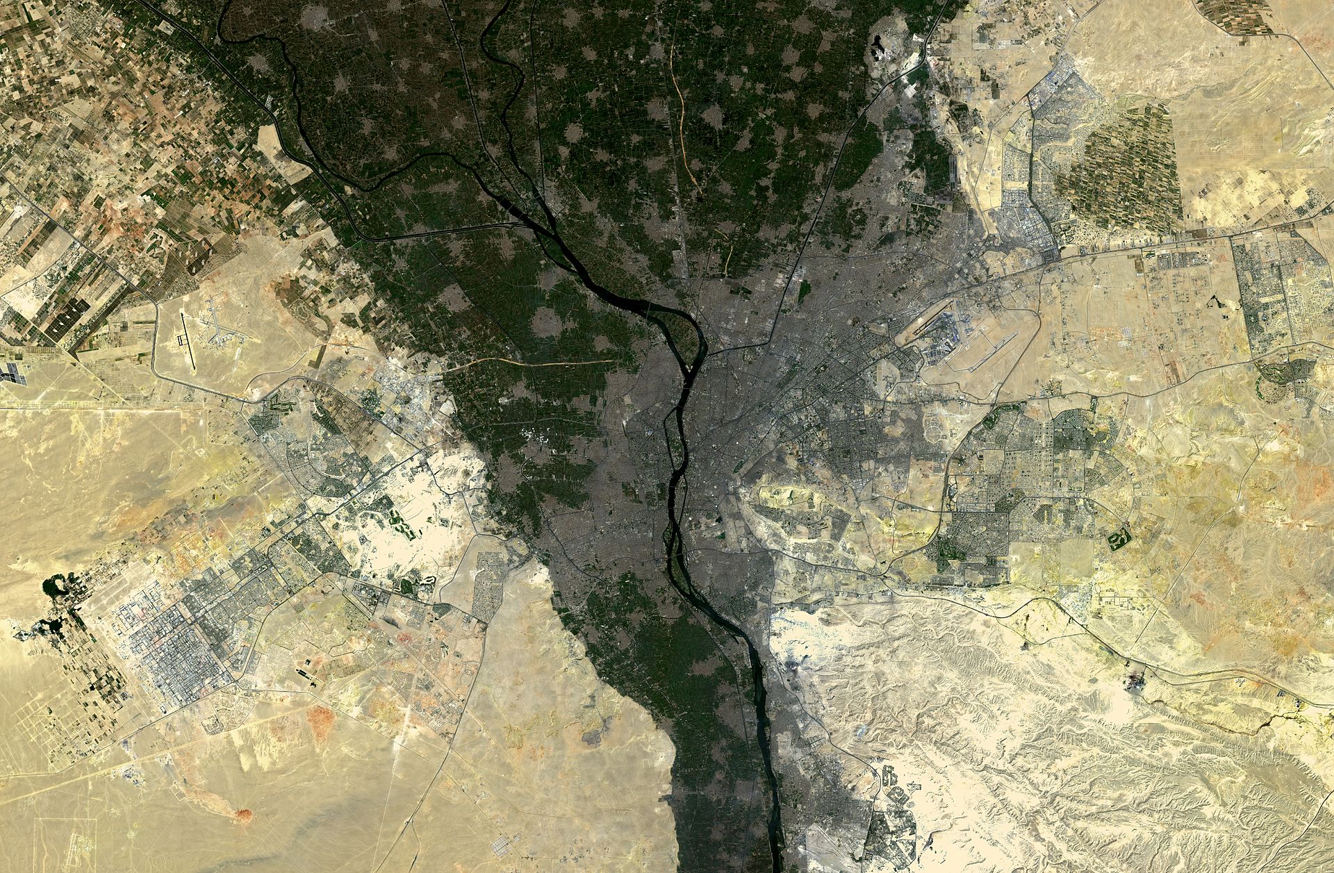 photo Cairo-NASA