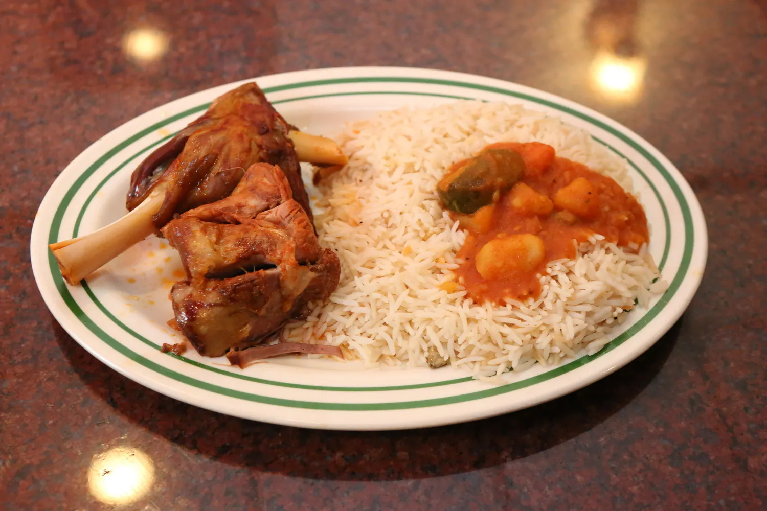 Image of rice and lamb haneeth from Yemen Café
