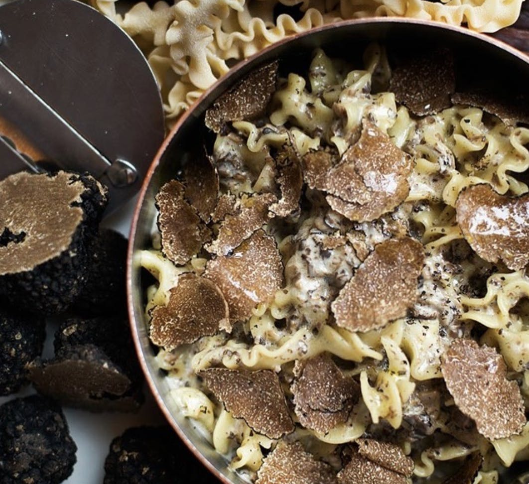 Image of truffle pasta from Casina Montreal