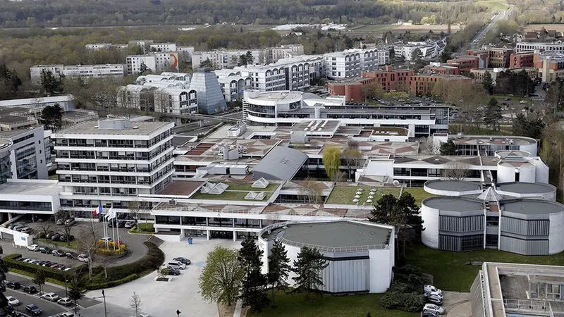 campus-essec-cergy-pontoise