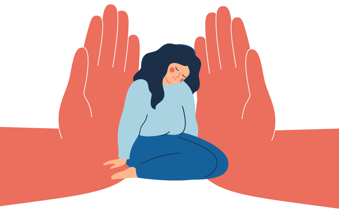 Kona situr á gólfi með sorgarsvip. Tvær risastóar hendur þrýsta á hana frá báðum hliðum. 