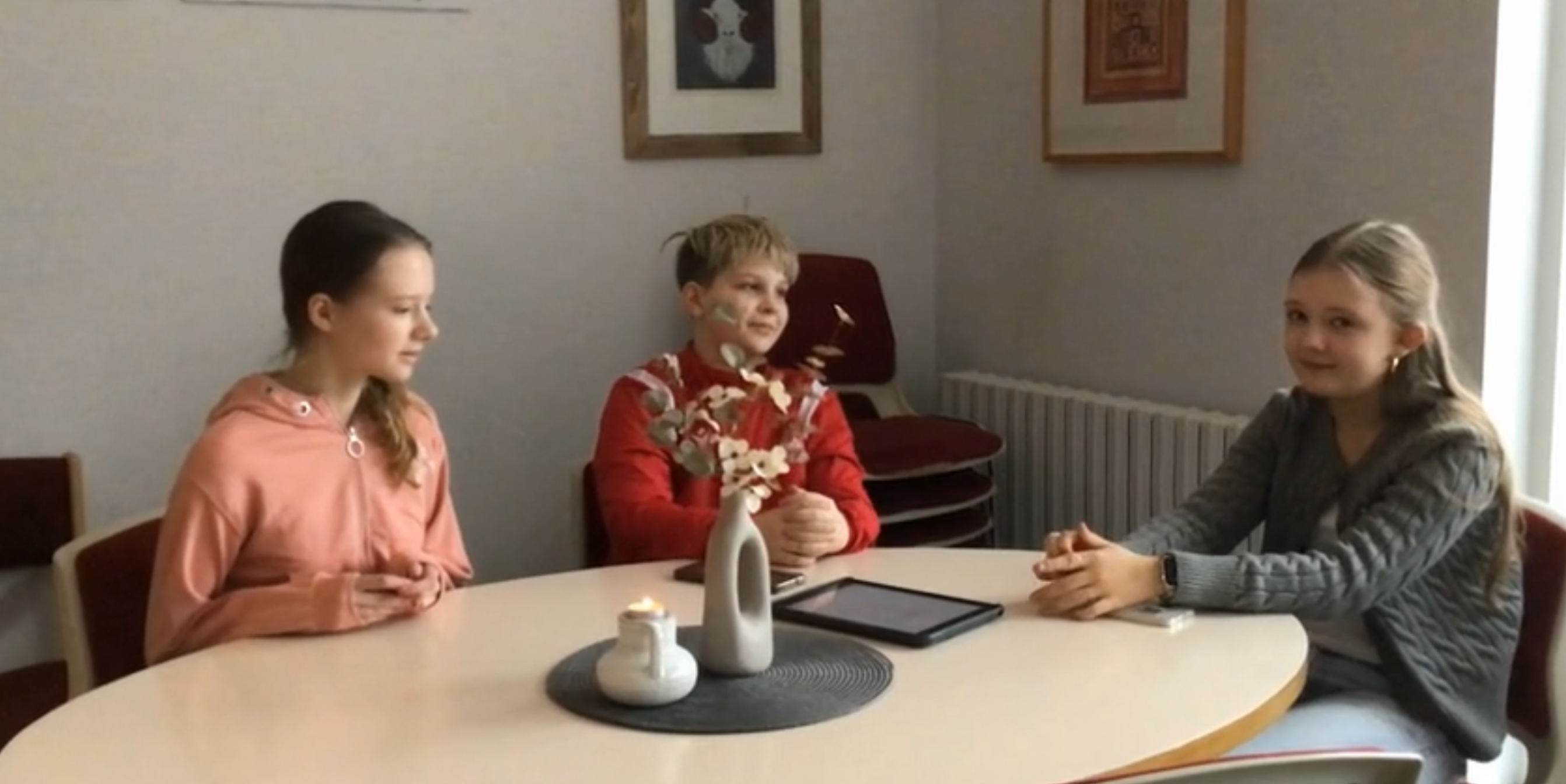 Forsíða_Hrafnagilsskóli_sexan