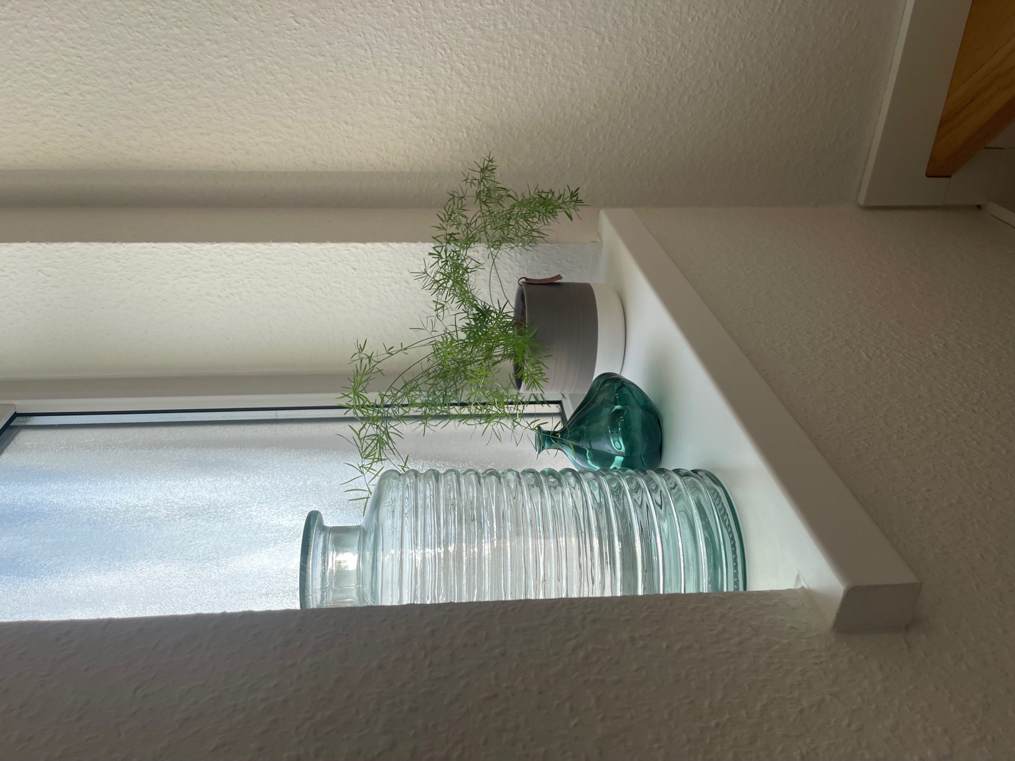 Formschöne Innenfensterbank SLB 591 innen aus Beton