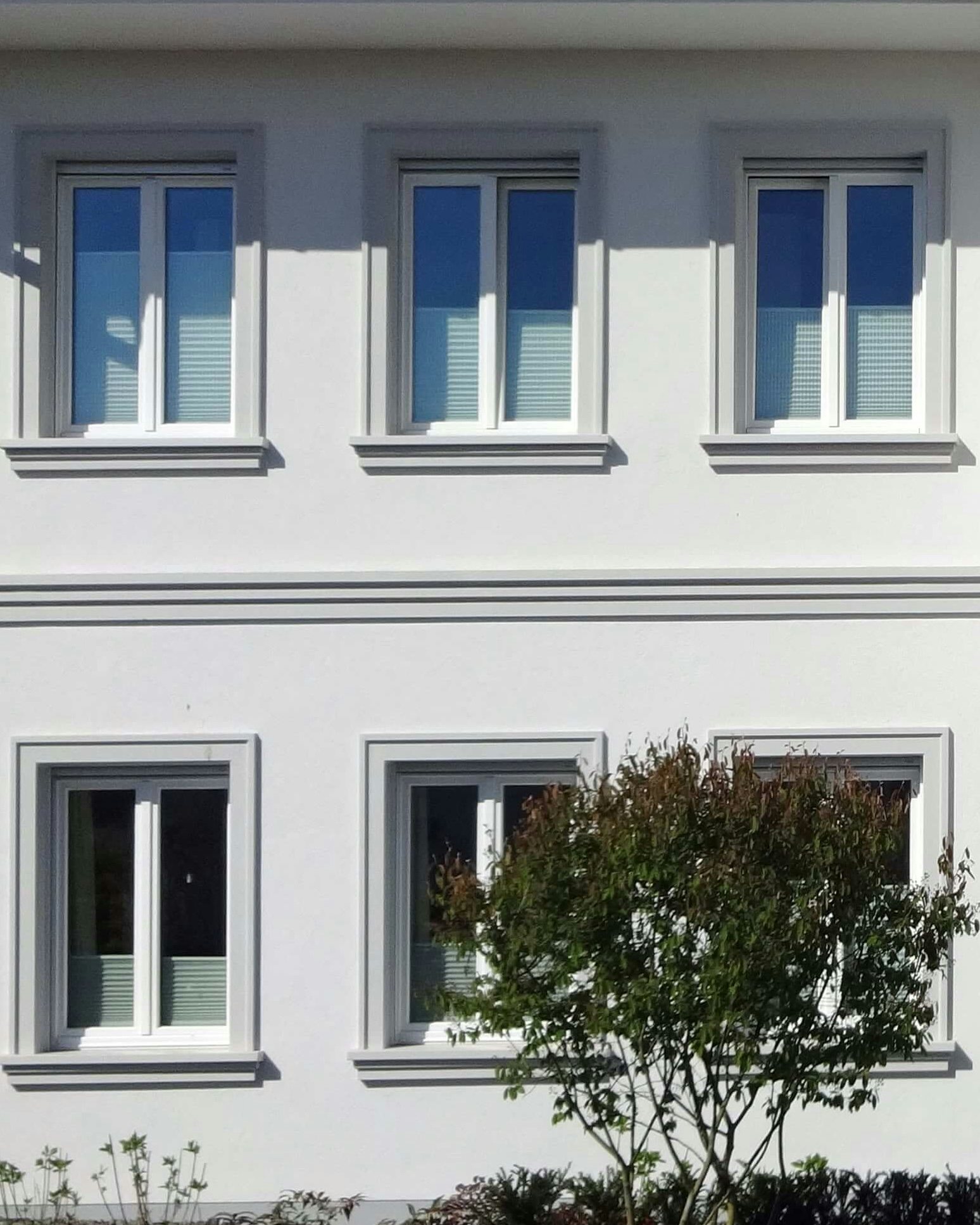 Fensterbänke SLB 520, bauseits grau gestrichen