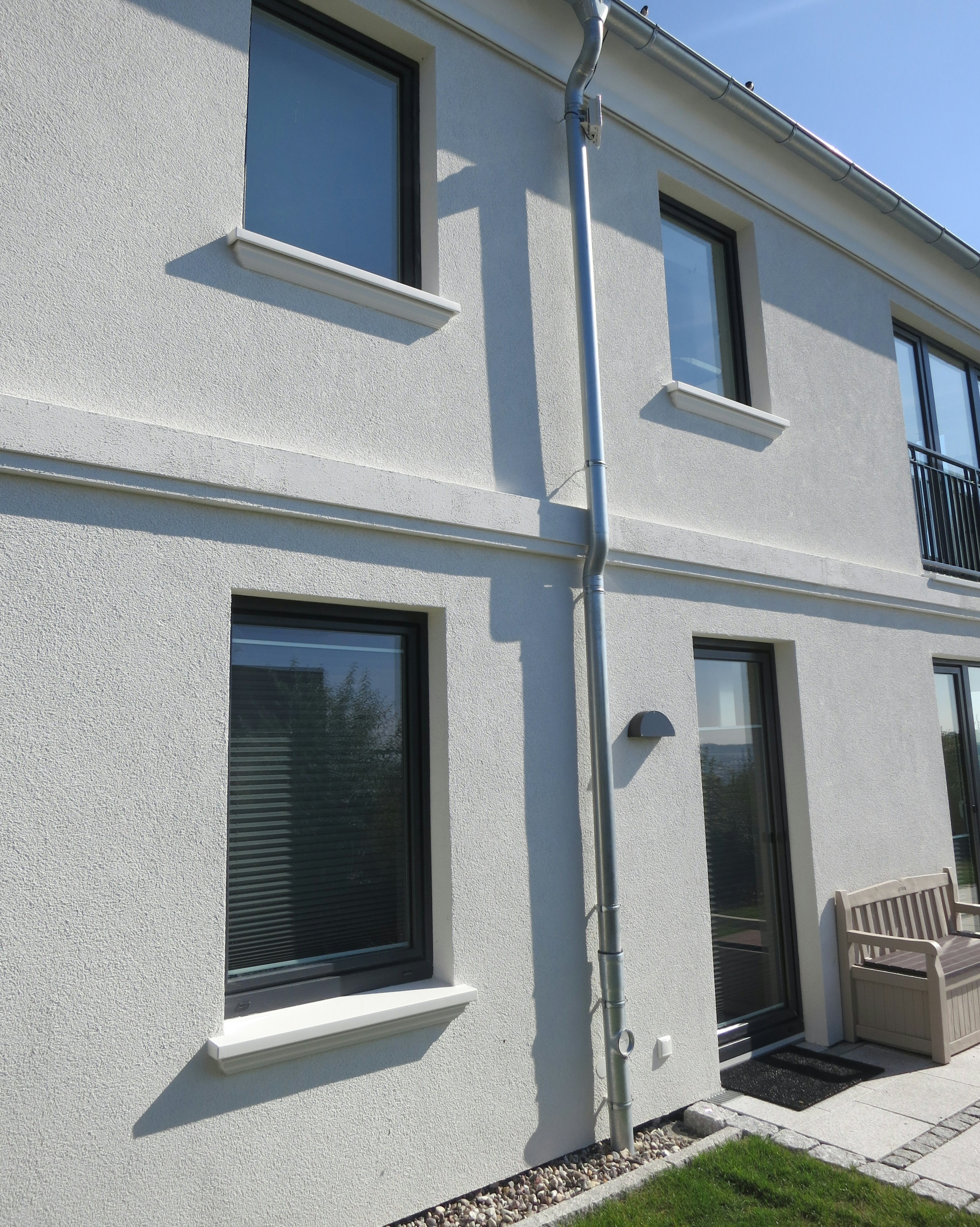 Neubau mit Außenfensterbänken SLB 550