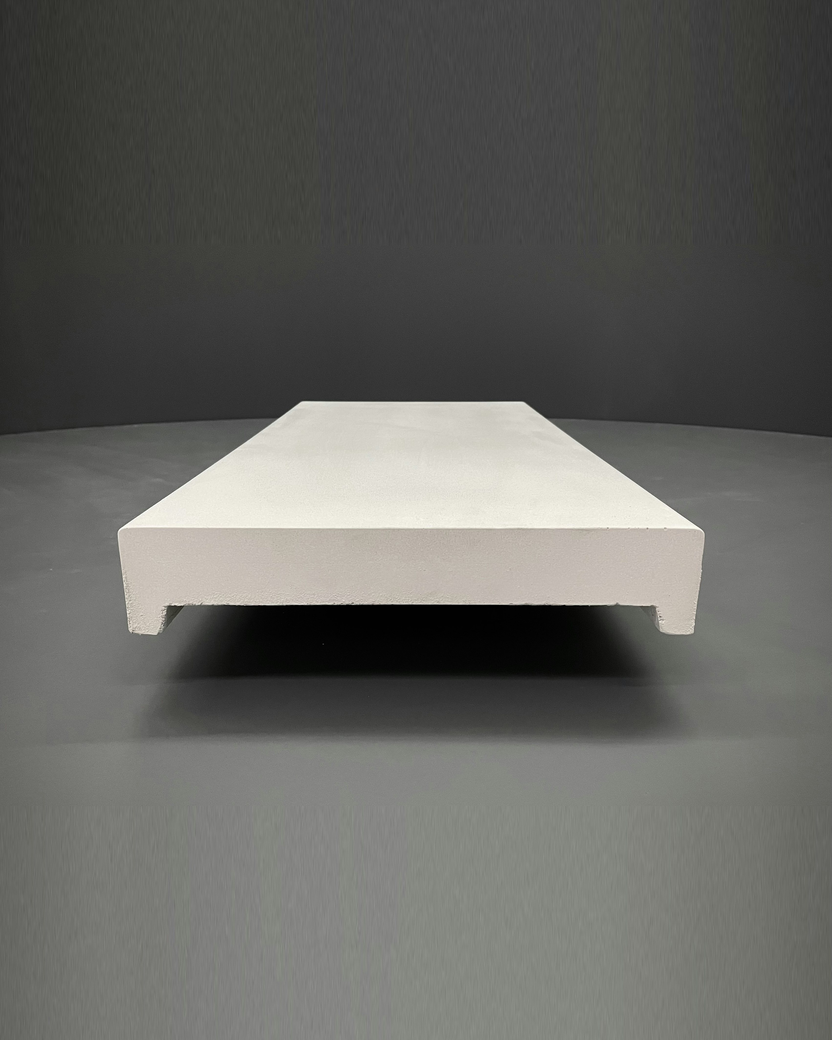 Flache Mauerabdeckung MFD in weißgrau von Niessen Beton